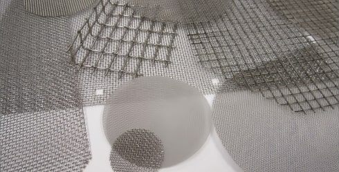 Different shapes and types of wire mesh